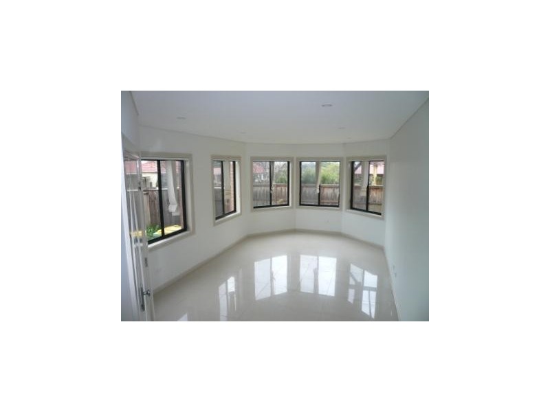 2B Alpha Street, Chester Hill NSW 2162