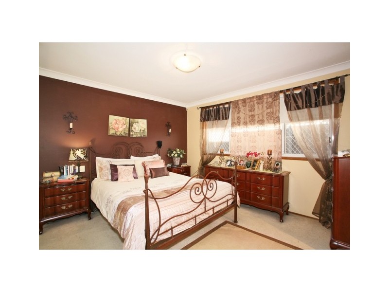 63 Beechwood Avenue, Greystanes NSW 2145