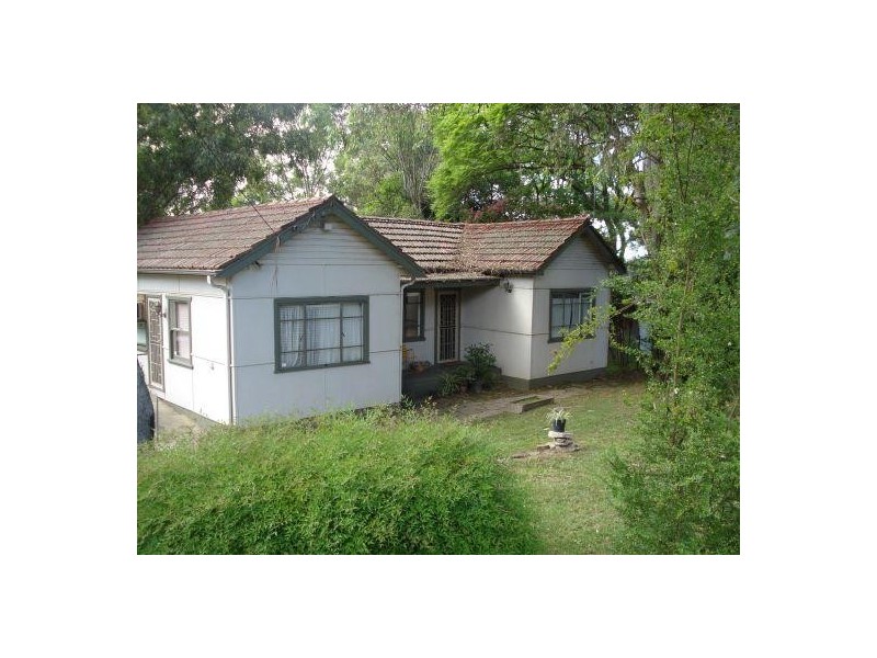 10 Bago Street, Pendle Hill NSW 2145