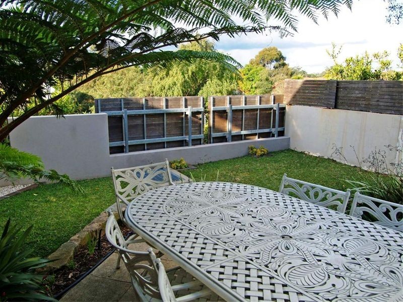 2 Queens Court, Castle Hill NSW 2154