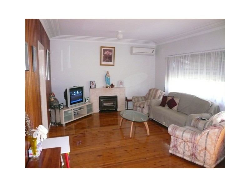 99 Hampden Road, South Wentworthville NSW 2145