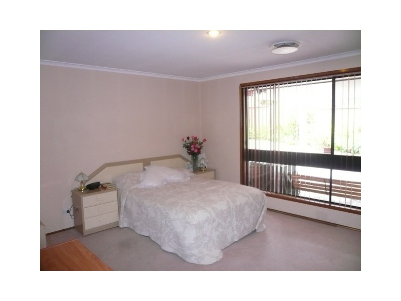 1 Warratta Place, Oatlands NSW 2117