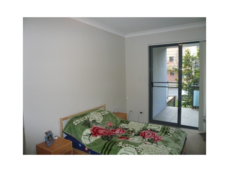 8/14-18 Reid Avenue, Westmead NSW 2145