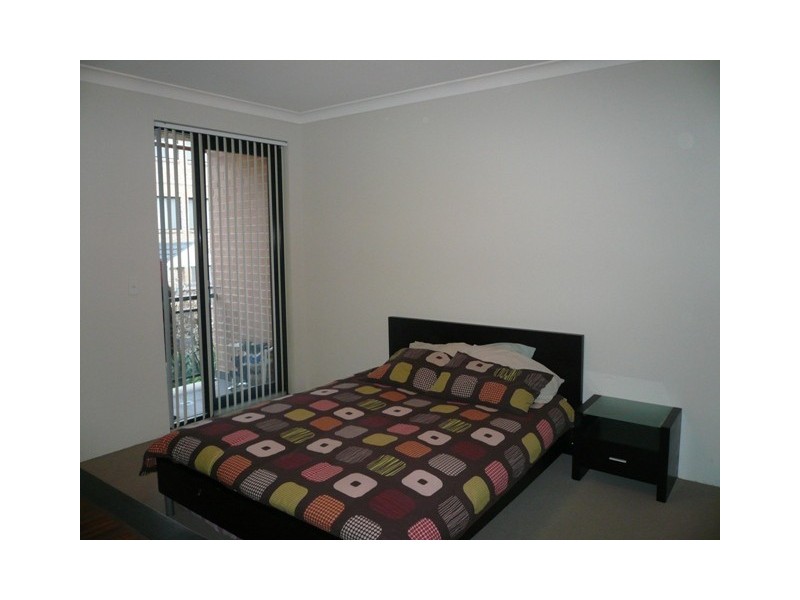 8/3-5 Talbot Rd, Guildford NSW 2161