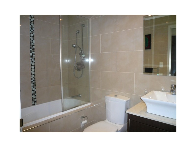 8/3-5 Talbot Rd, Guildford NSW 2161