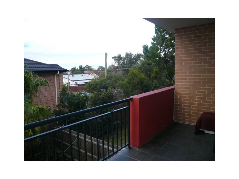 8/3-5 Talbot Rd, Guildford NSW 2161