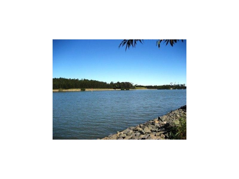 8 Broadoaks Street, Meadowbank NSW 2114