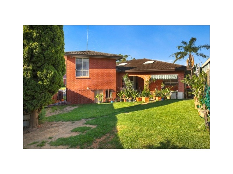 32 Gregory Street, Greystanes NSW 2145