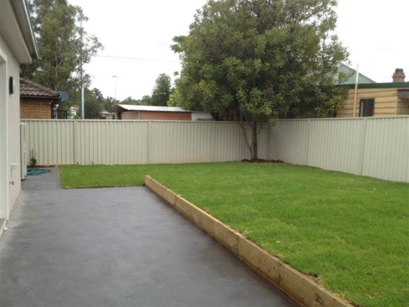 4 Steel Street, Westmead NSW 2145