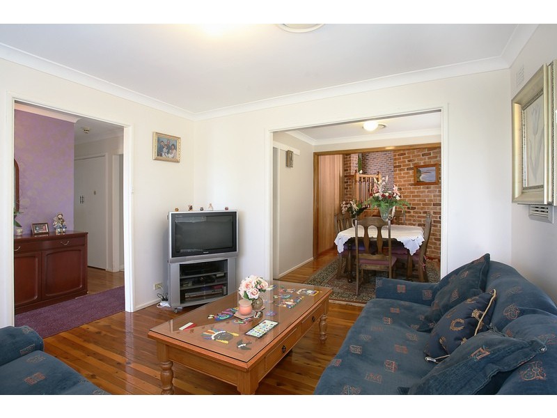 32 Gregory Street, Greystanes NSW 2145