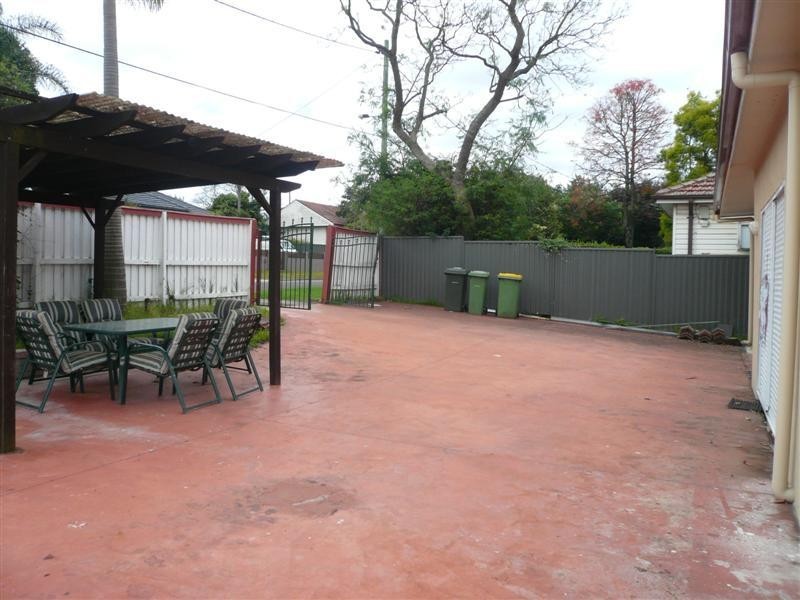 25 Hayes Avenue, Northmead NSW 2152