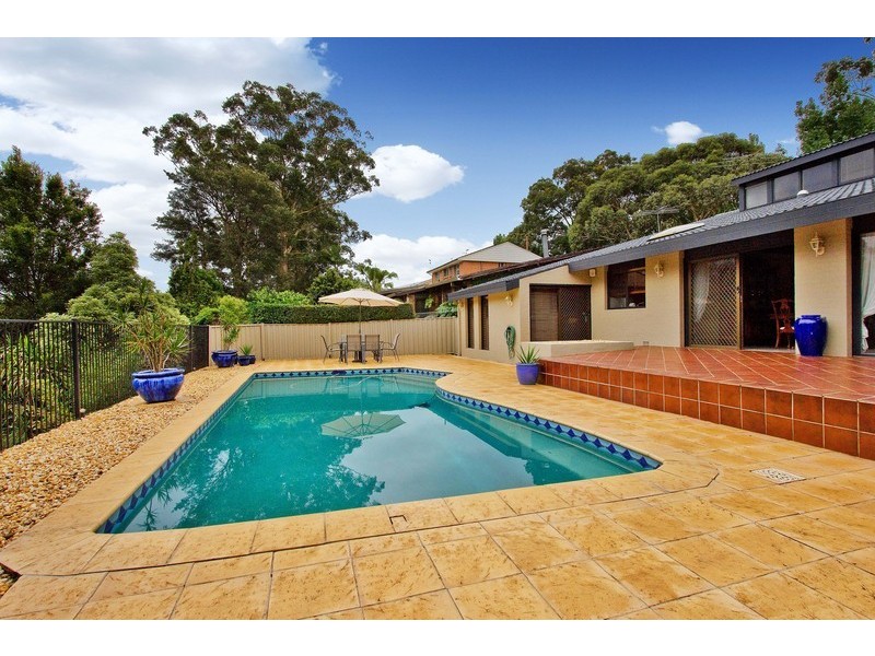 25 Brunette Drive, Castle Hill NSW 2154