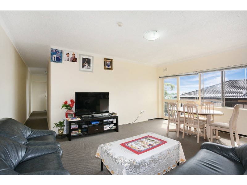 10/4 Calliope Street, Guildford NSW 2161