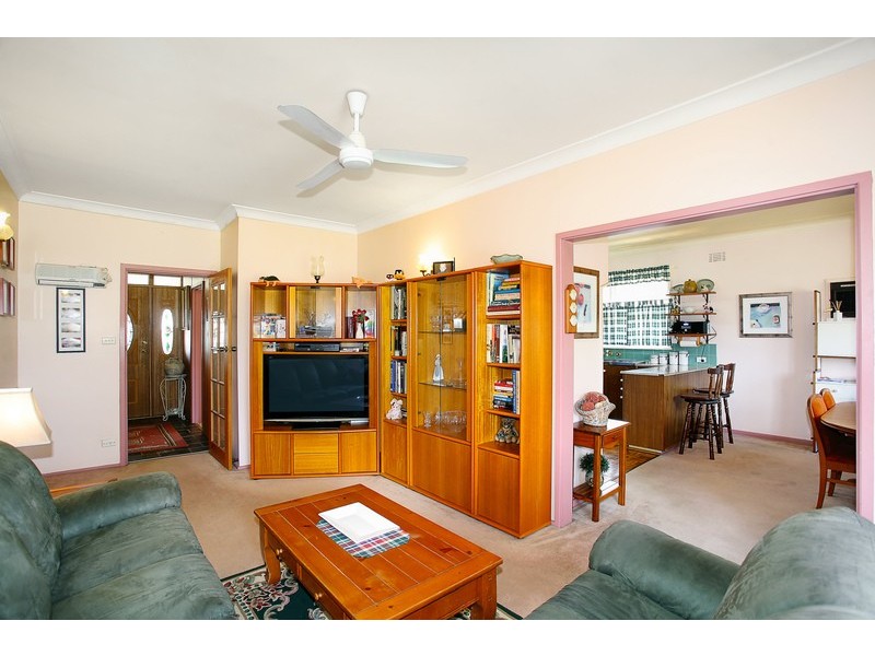 9 Eucalyptus Street, Constitution Hill NSW 2145