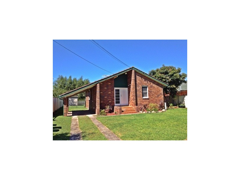 9 Huon Cresent, Moorebank NSW 2170