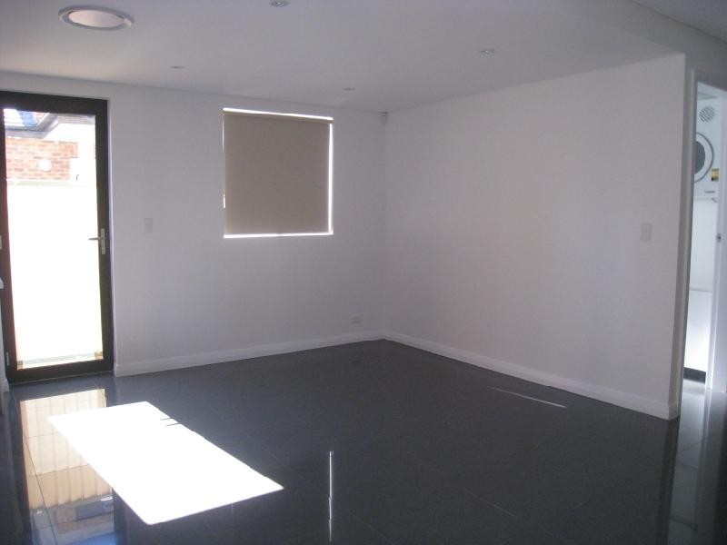 18 Abbey Lane, North Parramatta NSW 2151