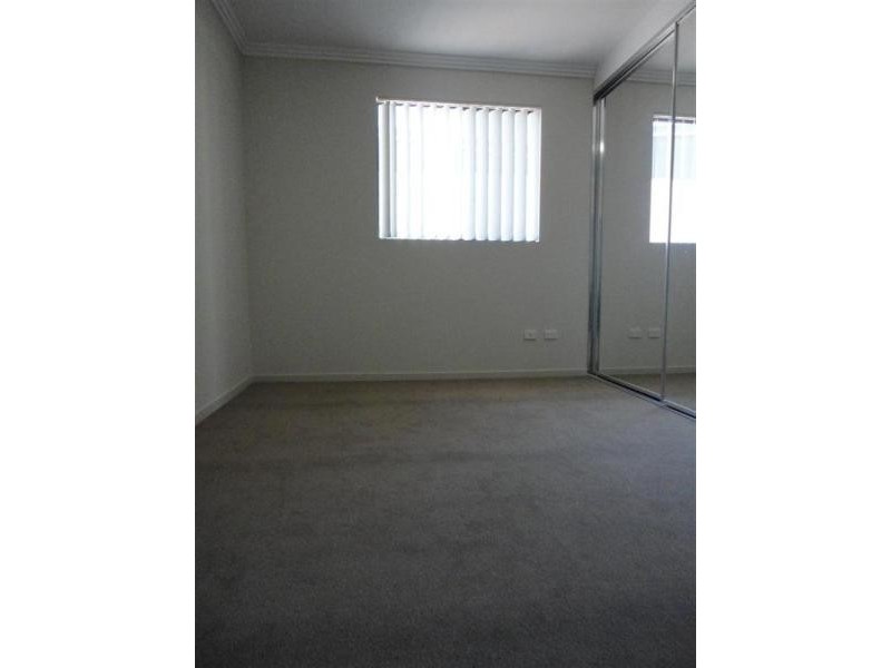 8/53-59 Balmoral Road, Northmead NSW 2152