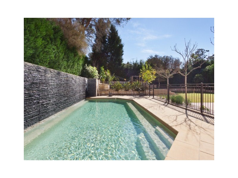 36 Kambah Place, West Pennant Hills NSW 2125