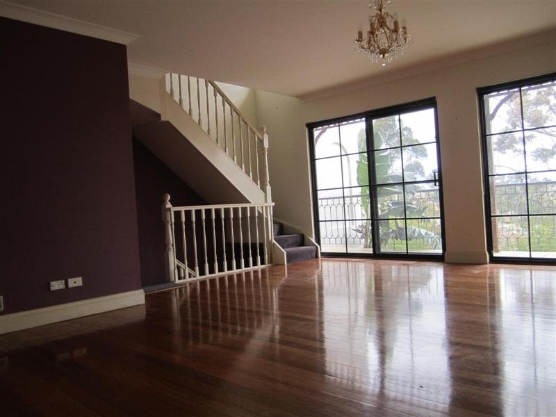 7/4 Broadview Street, Gosford NSW 2250