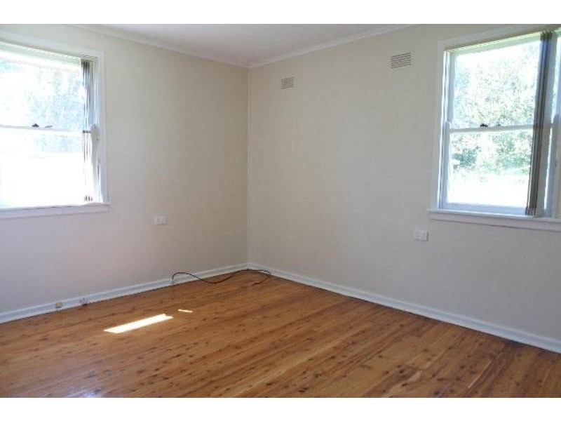 9 Huon Cresent, Holsworthy NSW 2173