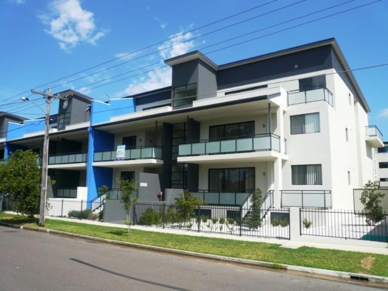 37-43 Balmoral Road, Northmead NSW 2152