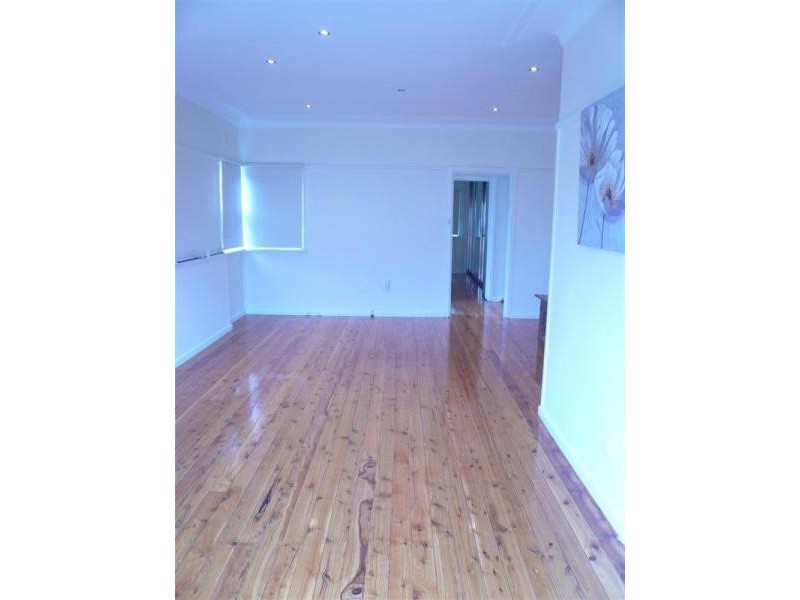 15 Binalong Road, Pendle Hill NSW 2145