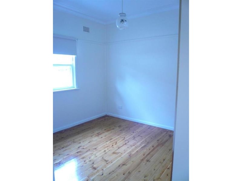 15 Binalong Road, Pendle Hill NSW 2145