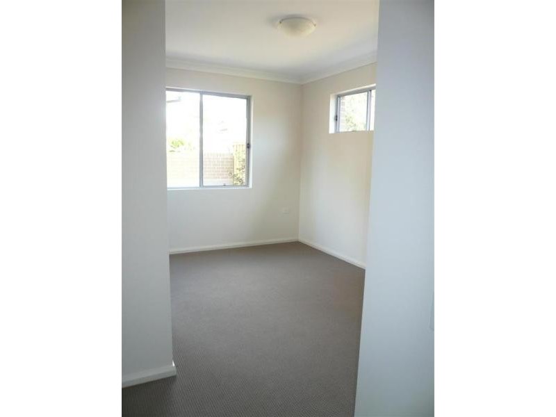 21-27 Cross Street, Guildford NSW 2161