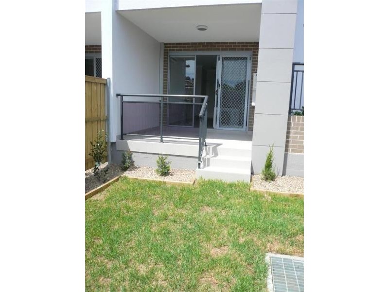 2/21-27 Cross Street, Guildford NSW 2161