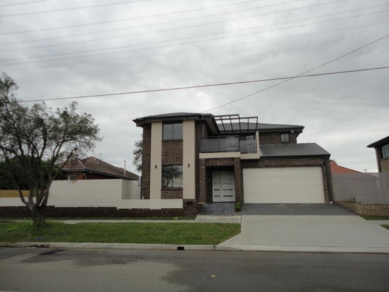 4 Mount Street, Wentworthville NSW 2145