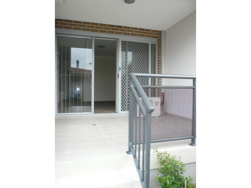 21-23 Cross St, Guildford NSW 2161