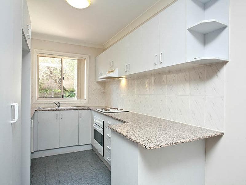 18 Buckleys Road, Winston Hills NSW 2153