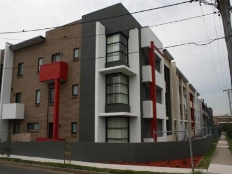 30/136-140 Bridge Road, Westmead NSW 2145