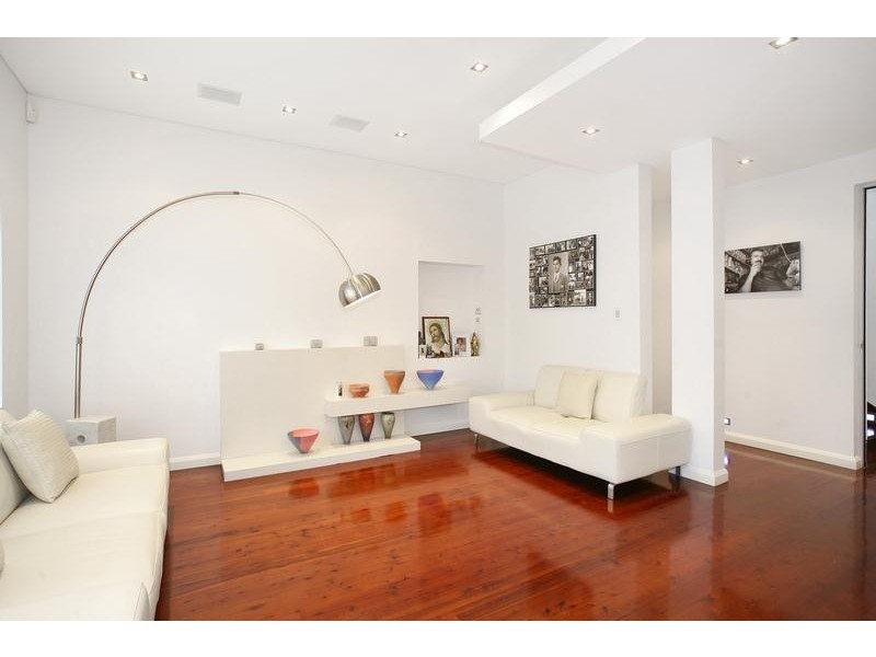 25 Anderson Street, Westmead NSW 2145