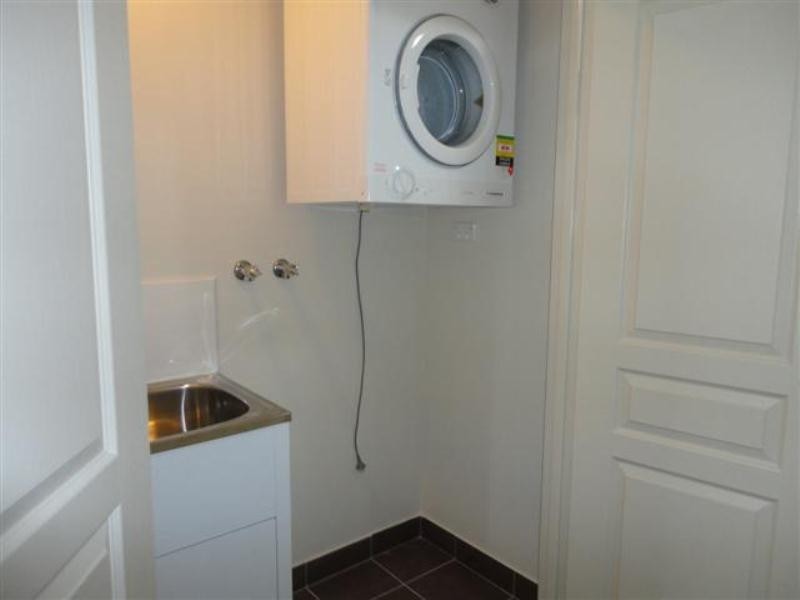 8/6-10 Kippax Street, Greystanes NSW 2145