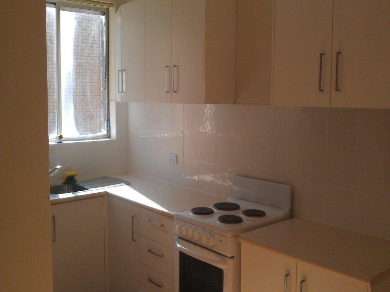 2/24 Clyde Street, Granville NSW 2142