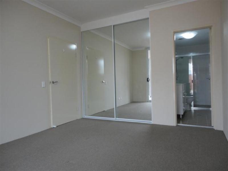 9/101 Driftway Drive, Pemulwuy NSW 2145