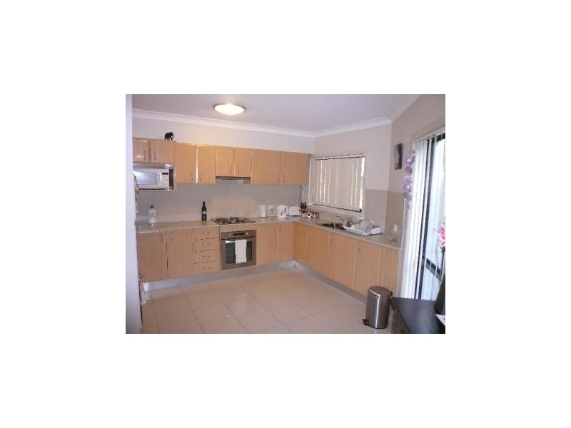 7 Shortland St, Gosford NSW 2250