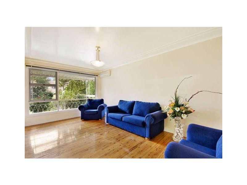 13  Christopher Street, Baulkham Hills NSW 2153