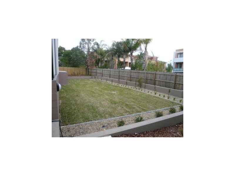 13-15  Lydbrook Street, Westmead NSW 2145