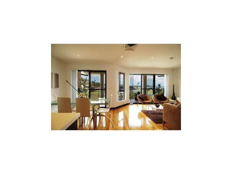 71-73 Donnison Street, Gosford NSW 2250