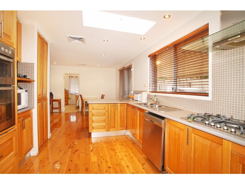 18 Dornoch Street, Winston Hills NSW 2153