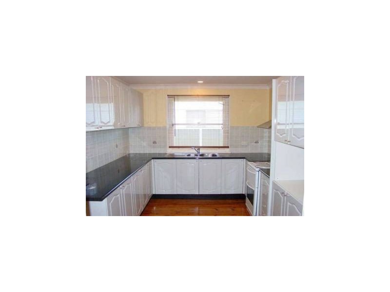 30 Georges Crescent, Georges Hall NSW 2198