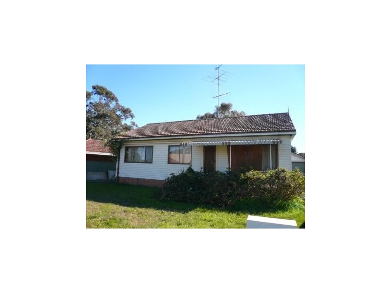 57 Balmoral Road, Northmead NSW 2152