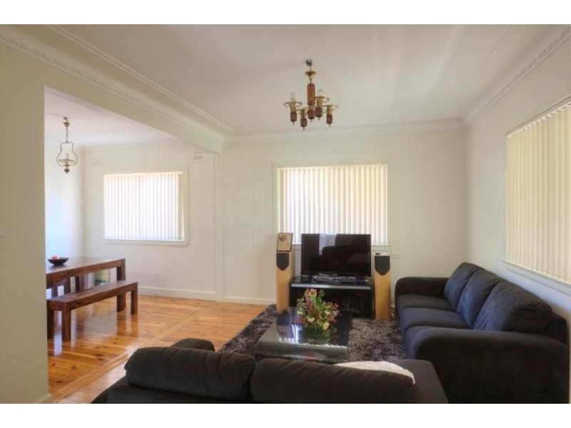 23 Warra Street, Wentworthville NSW 2145
