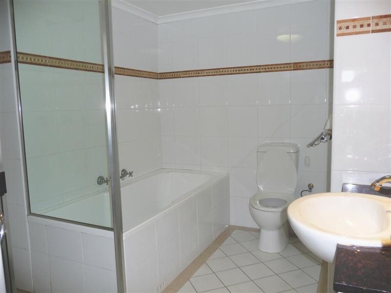 21/17 – 23 Newland Street, Bondi Junction NSW 2022