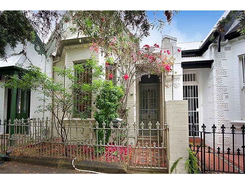 13 Ruthven Street, Bondi Junction NSW 2022