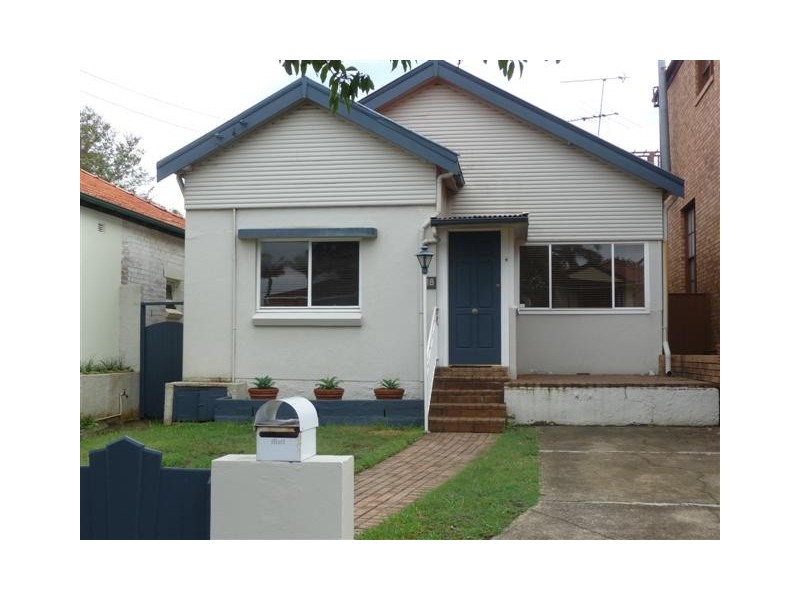18 Roberts Street, Rose Bay NSW 2029