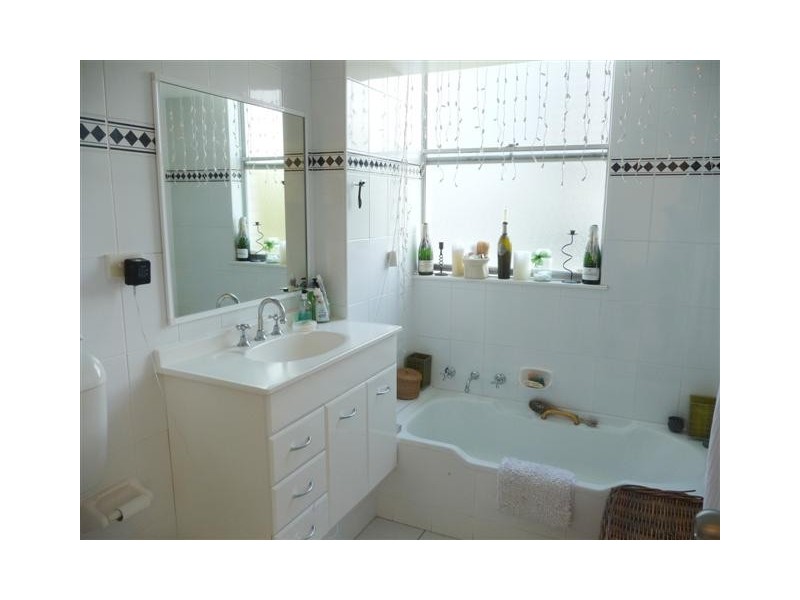 24/2 OCEAN STREET, Bondi NSW 2026