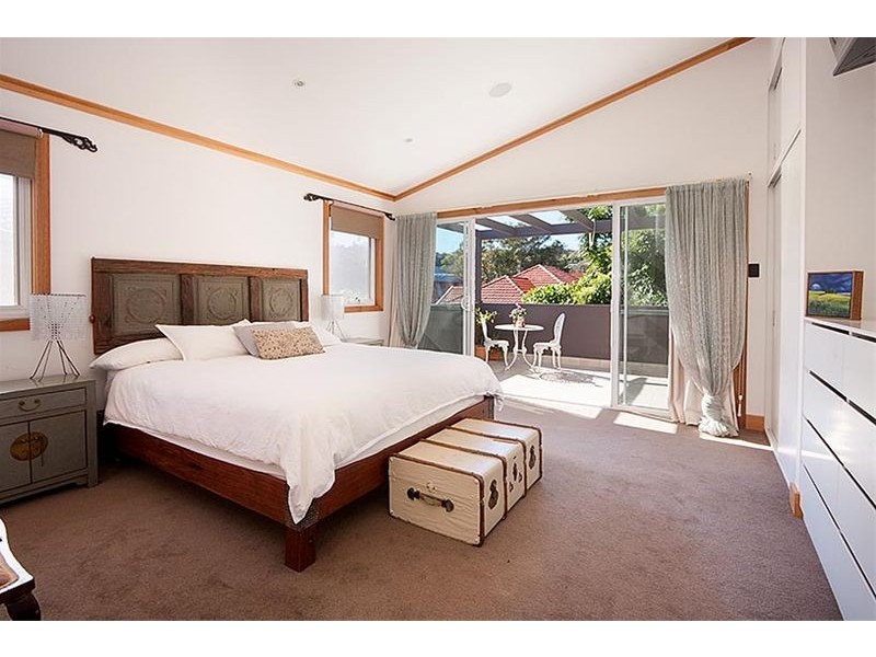 26 Midelton Avenue, North Bondi NSW 2026